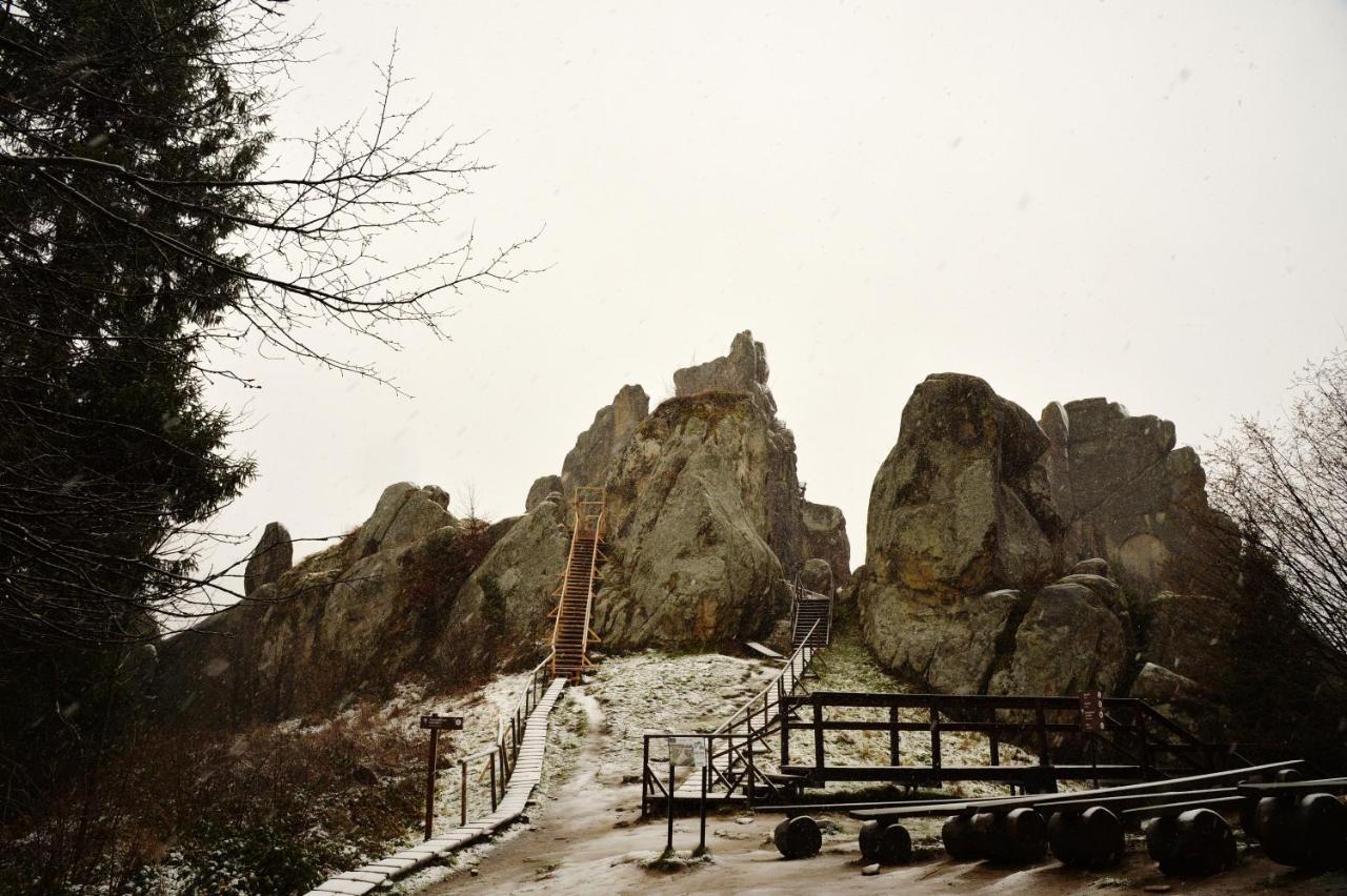Глемпінг Едельвейс Hotel Oryavchyk Luaran gambar